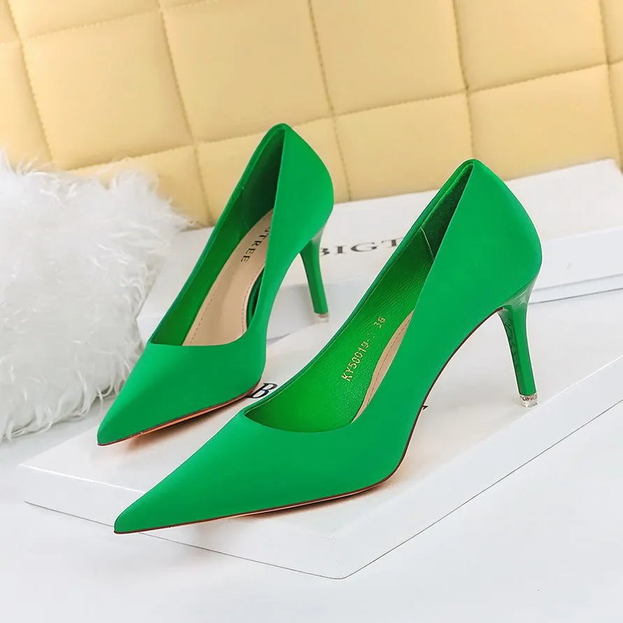 2025 18249-2 Korean version of fashionable pedicure, delicate and thin high heels, thin heels, super high heels, satin light mouth pointed single shoes