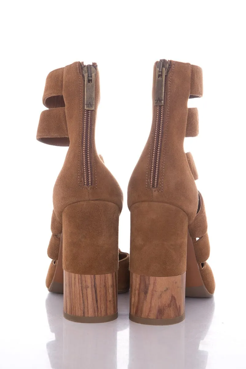 Aquatalia Emme Camel Suede Heeled Boots SZ 5