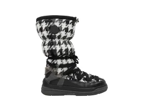 Black & White Moncler Insolux Houndstooth Snow Boots Size 38