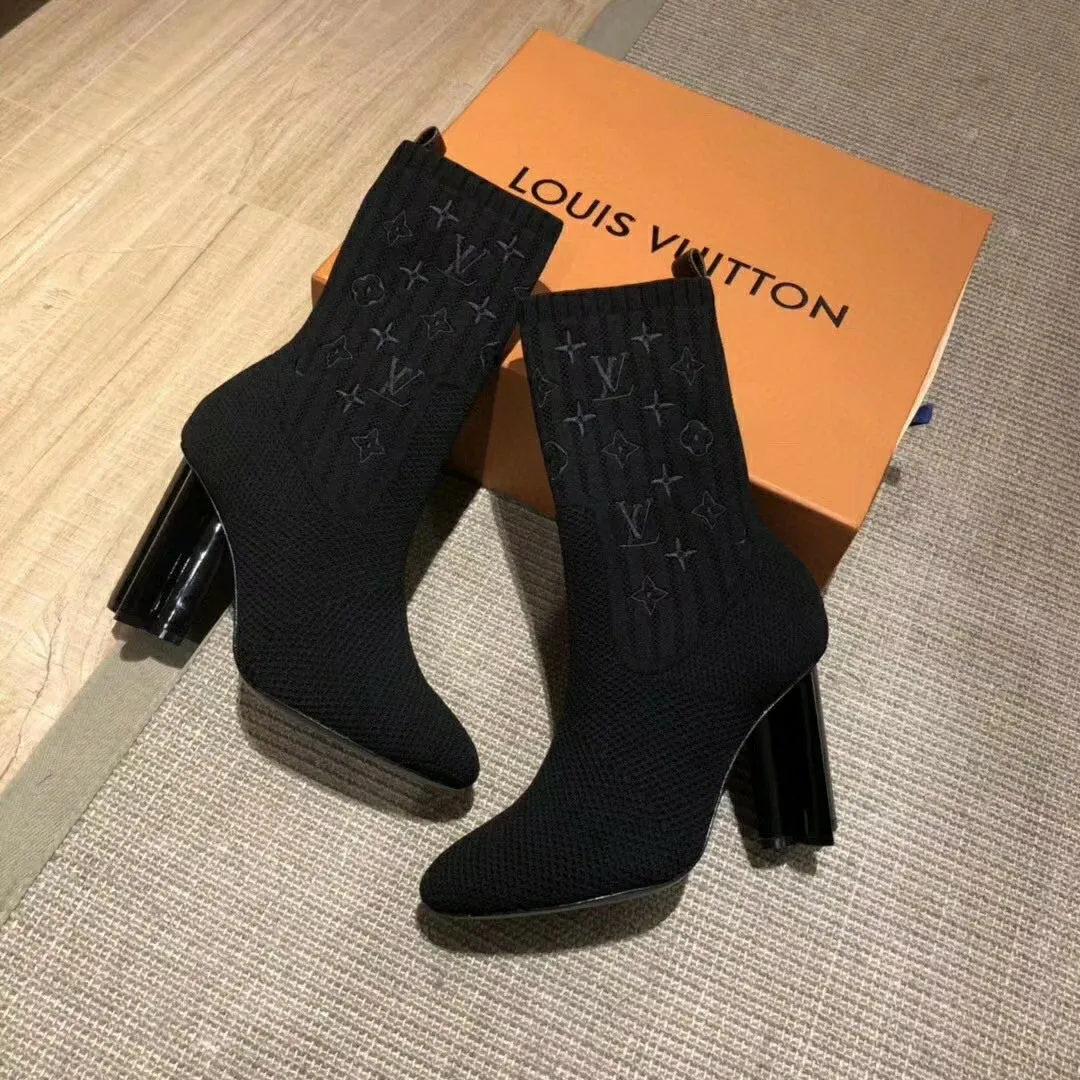 High Quality  LUV BOOTS 020