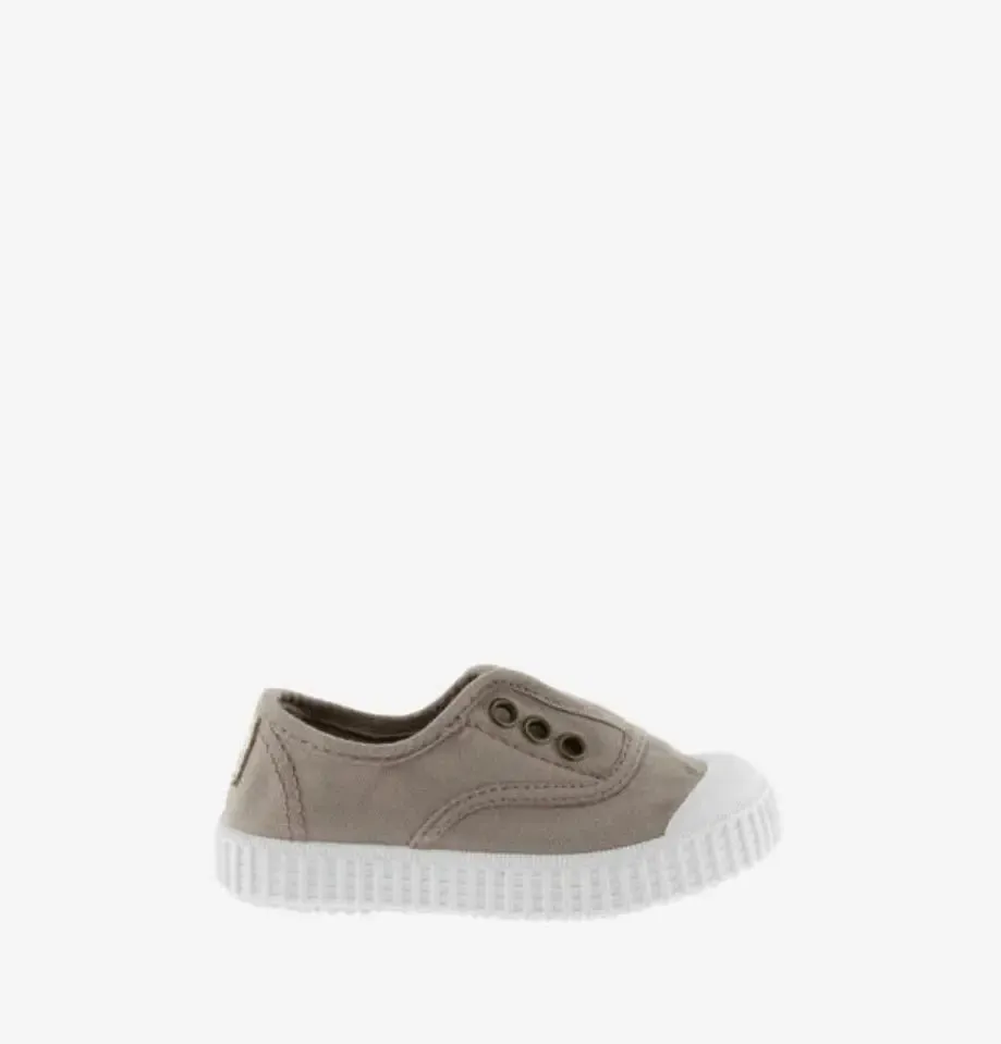 Victoria Shoes/ Beige